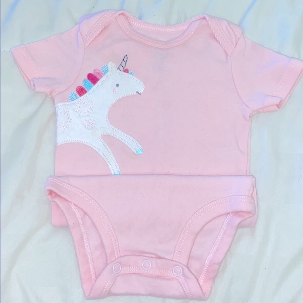 BUNDLE 3 onesies 6months